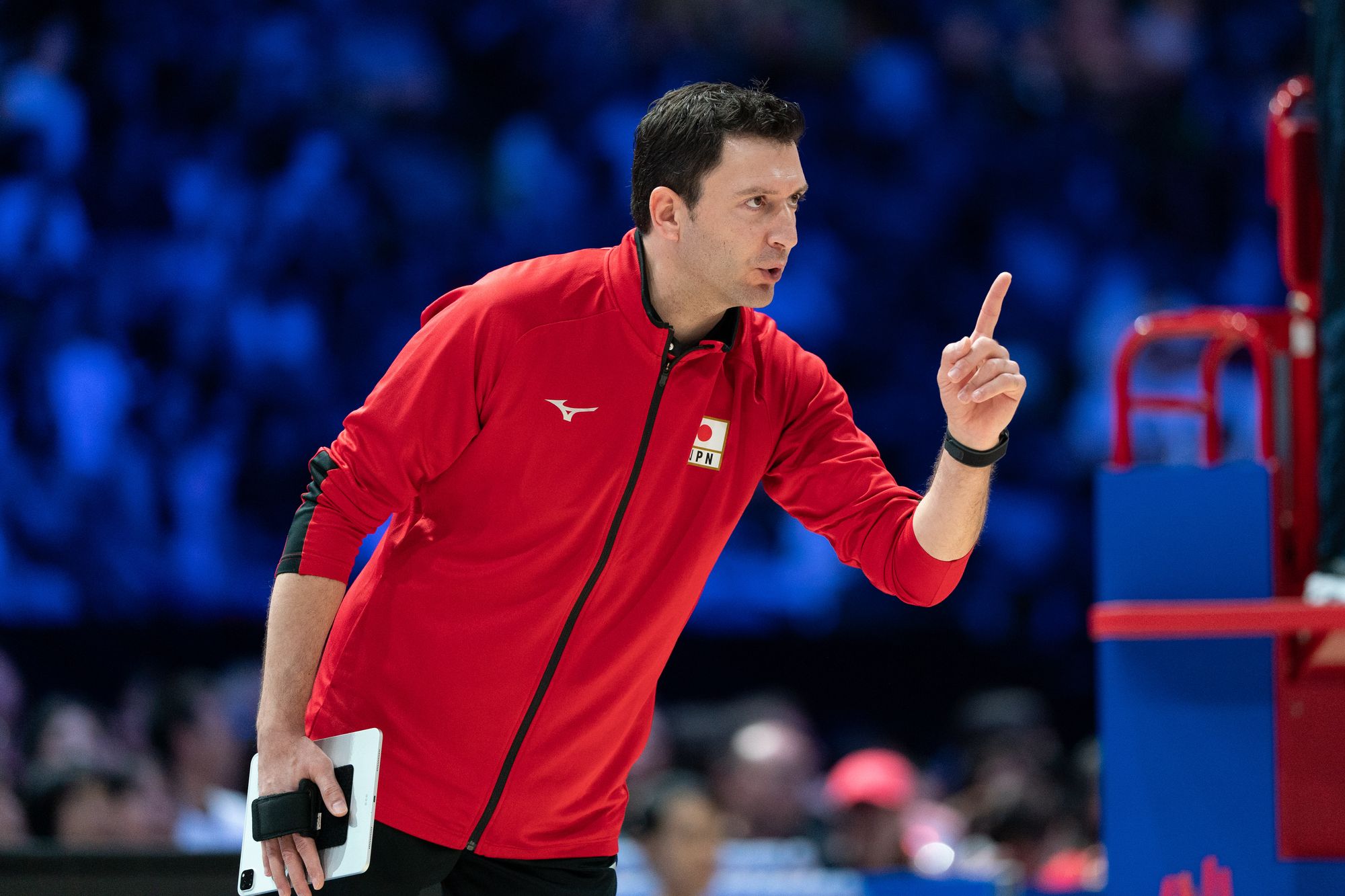 team Japan Coach Ferhat Akbaş in the match between Japan and Czech Republic.