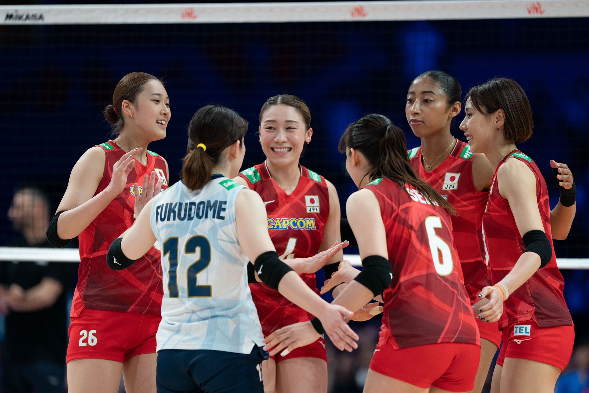 Team Japan players in the game between Japan and Czech Republic at the Volleyball Nations League.