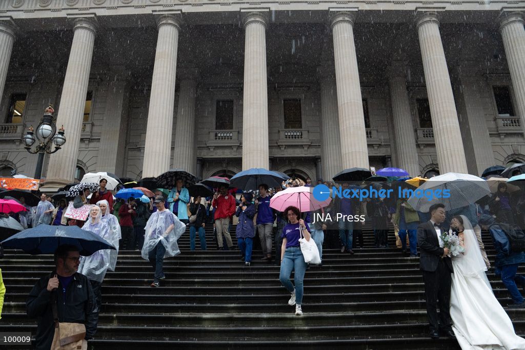 MELBOURNE, AUSTRALIA, OCTOBER 1, 2026: Doctors gather outside the Parliament of Victoria during a statewide four-hour work stoppage over stalled pay negotiations and working conditions in public hospitals. Doctors and their unions have raised concerns over long working hours, fatigue and conditions they say can affect patient safety, while negotiations with the Victorian government have remained unresolved after more than a year. Photo by Braden Nam / JNA Press. (Photo by Taemin Braden Nam/JNA Press via Nexpher Images)