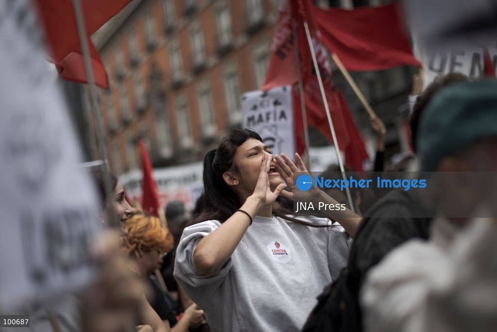 MADRID, SPAIN, OCTOBER 2, 2026: Members and supporters of the Sindicato de Inquilinas e Inquilinos de Madrid demonstrate outside the Spanish Congress of Deputies as lawmakers debate and vote on two government housing decrees. Protesters marched from their encampment at Puerta del Sol to demand approval of measures including stronger protections against evictions and changes to rental regulations. Both decrees were rejected by parliament, as housing activists continued their mobilization in Madrid and other Spanish cities. Photo by Jairo Vargas Martín (Photo by Jairo Vargas MartÃn/JNA Press via Nexpher Images)