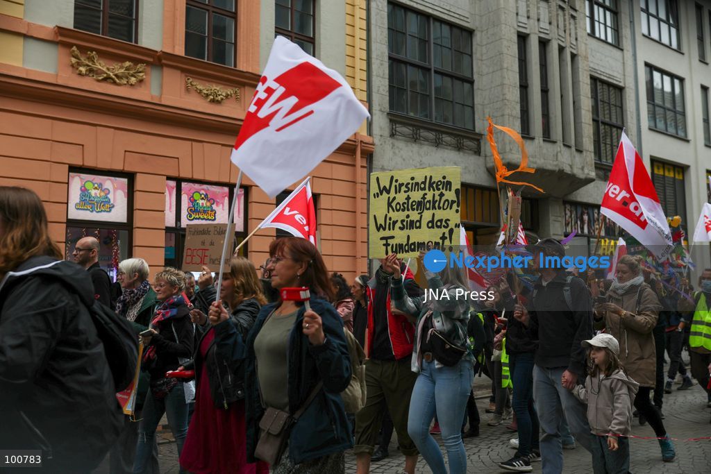 LEIPZIG, GERMANY, OCTOBER 2, 2026: Families, childcare workers and educators demonstrate in Leipzig over staffing, funding and working conditions at daycare centres and after-school care facilities. Parents and children joined childcare employees as protesters marched through the city calling attention to concerns over the availability and quality of childcare services in Leipzig and the wider state of Saxony. Photo by Maria Castro / JNA Press. (Photo by Maria Castro/JNA Press via Nexpher Images)