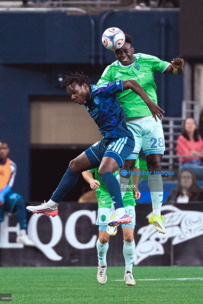 Yeimar Gómez Andrade #28 of Seattle Sounders FC and Seymour Reid #29 of Sporting Kansas City battle for the header during the MLS match between Sounders FC and Sporting Kansas City at Lumen Field. on October 1, 2026 in Seattle, Washington. (Photo by Jules Doyle/ Eyepix Group) (Photo by Jules Doyle/ Eyepix Group/Eyepix via Nexpher Images)