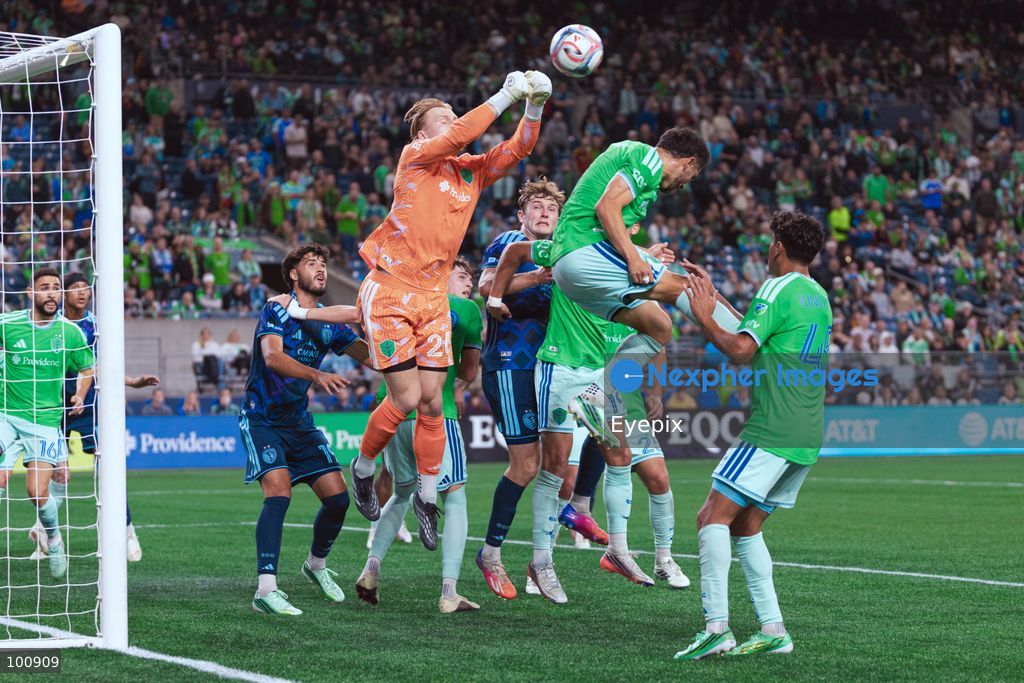 Andrew Thomas #26 goalkeeper of Seattle Sounders FC punches the ball during the MLS match between Sounders FC and Sporting Kansas City at Lumen Field. on October 1, 2026 in Seattle, Washington. (Photo by Jules Doyle/ Eyepix Group) (Photo by Jules Doyle/ Eyepix Group/Eyepix via Nexpher Images)