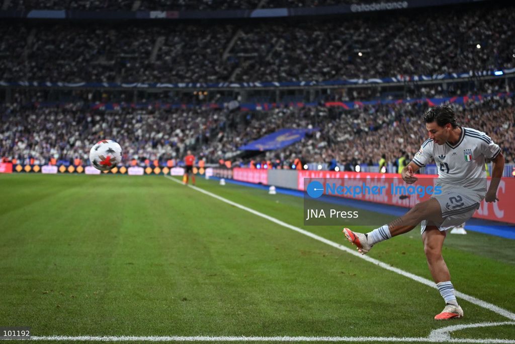 PARIS, FRANCE - OCTOBER 2, 2026: Italy’s forward Antonio Vergara kicks the ball during the Nations League football match between France and Italy at the Stade de France stadium in Saint Denis near Paris on October 2, 2026. Photo by Firas Abdullah / JNA Press (Photo by Firas Abdullah/JNA Press via Nexpher Images)