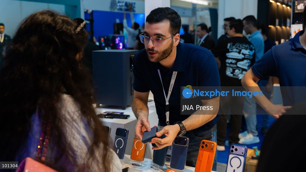 BAGHDAD, IRAQ, OCTOBER 1, 2026: Visitors and industry professionals attend ITEX Iraq 2026 in Baghdad, where local and international companies showcase products, services and technological solutions across the technology and communications sectors. The event features exhibitions, presentations and professional discussions, providing a platform for companies and industry representatives to network and explore developments in Iraq's technology and digital business sectors. Photo by Moqtada Mahdi / JNA Press. (Photo by Moqtada Mahdi Jassem/JNA Press via Nexpher Images)