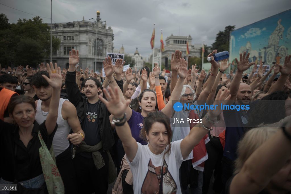 MADRID, SPAIN – OCTOBER 3, 2026: Tens of thousands of people took part in a housing rights demonstration in Madrid organized by the Madrid Tenants' Union, which called for a general strike across Spain until measures against real estate speculation in Madrid are approved. The march came one week after a large protest encampment began at Puerta del Sol. The encampment prompted the government to approve two decrees containing housing measures demanded by activists, although Parliament rejected the measures the previous Friday. Demonstrators marched through Madrid as part of the ongoing campaign over housing rights and measures addressing real estate speculation. Photo by JAIRO VARGAS / JNA Press. (Photo by Jairo Vargas MartÃn/JNA Press via Nexpher Images)