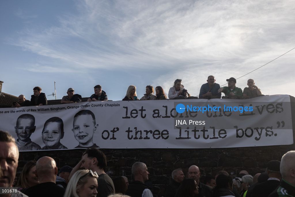 PORTADOWN, NORTHERN IRELAND, OCTOBER 3, 2026: Thousands of people gather near Garvaghy Road in Portadown during a solidarity rally on the seventh day of protests against an Orange Order parade through the area. Participants travelled from across Ireland to support the local community amid the continuing dispute over the proposed parade route. Organizers estimated that around 10,000 people attended the rally. Photo by Nadia Caimi / JNA Press. (Photo by Nadia Caimi/JNA Press via Nexpher Images)