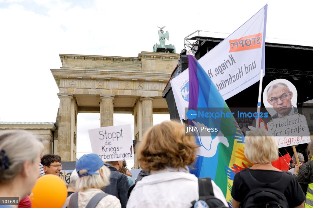 BERLIN, GERMANY, OCTOBER 3, 2026: Thousands of people march through central Berlin during a peace demonstration against military rearmament, compulsory military service and war on German Unity Day. Protesters gathered near the Brandenburg Gate before marching through the city, with trade unions, peace movements, political groups and a pro-Palestinian bloc taking part. Berlin police estimated attendance at around 5,800, while organizers put the number at more than 20,000. Police detained at least two protesters during the demonstration. Photo by Alessia Cocca / JNA Press (Photo by Alessia Cocca/JNA Press via Nexpher Images)