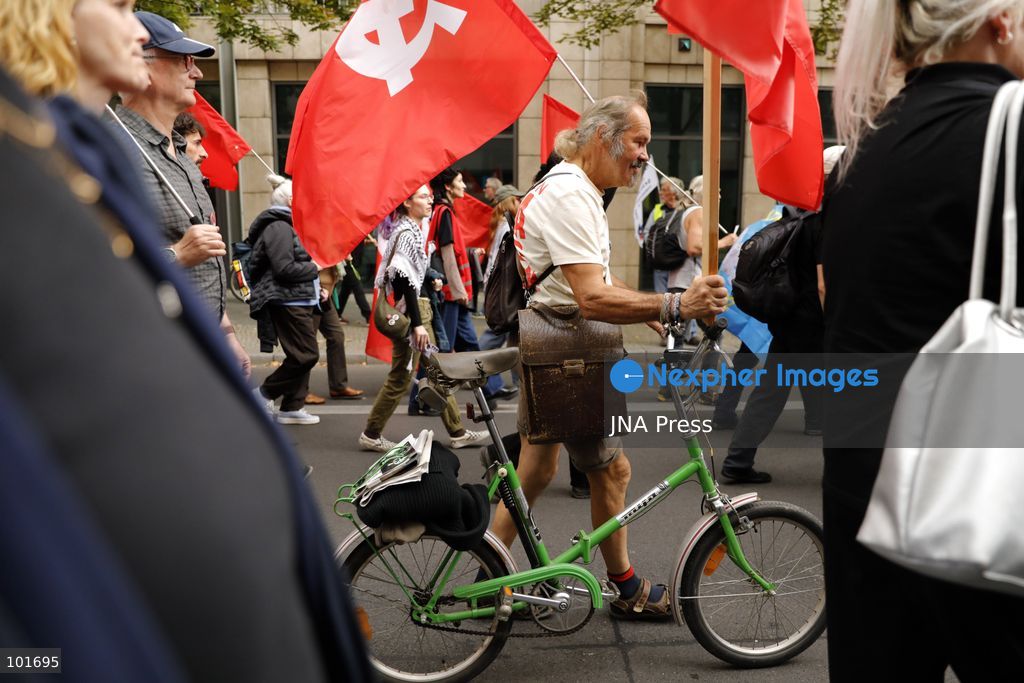 BERLIN, GERMANY, OCTOBER 3, 2026: Thousands of people march through central Berlin during a peace demonstration against military rearmament, compulsory military service and war on German Unity Day. Protesters gathered near the Brandenburg Gate before marching through the city, with trade unions, peace movements, political groups and a pro-Palestinian bloc taking part. Berlin police estimated attendance at around 5,800, while organizers put the number at more than 20,000. Police detained at least two protesters during the demonstration. Photo by Alessia Cocca / JNA Press (Photo by Alessia Cocca/JNA Press via Nexpher Images)