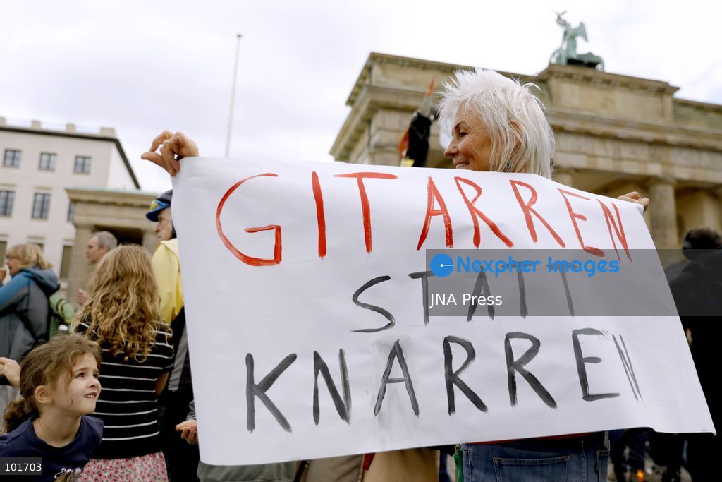 BERLIN, GERMANY, OCTOBER 3, 2026: Thousands of people march through central Berlin during a peace demonstration against military rearmament, compulsory military service and war on German Unity Day. Protesters gathered near the Brandenburg Gate before marching through the city, with trade unions, peace movements, political groups and a pro-Palestinian bloc taking part. Berlin police estimated attendance at around 5,800, while organizers put the number at more than 20,000. Police detained at least two protesters during the demonstration. Photo by Alessia Cocca / JNA Press (Photo by Alessia Cocca/JNA Press via Nexpher Images)