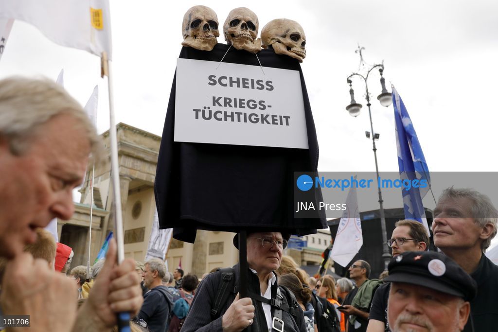 BERLIN, GERMANY, OCTOBER 3, 2026: Thousands of people march through central Berlin during a peace demonstration against military rearmament, compulsory military service and war on German Unity Day. Protesters gathered near the Brandenburg Gate before marching through the city, with trade unions, peace movements, political groups and a pro-Palestinian bloc taking part. Berlin police estimated attendance at around 5,800, while organizers put the number at more than 20,000. Police detained at least two protesters during the demonstration. Photo by Alessia Cocca / JNA Press (Photo by Alessia Cocca/JNA Press via Nexpher Images)