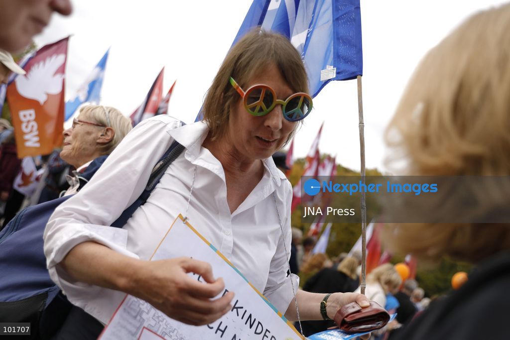 BERLIN, GERMANY, OCTOBER 3, 2026: Thousands of people march through central Berlin during a peace demonstration against military rearmament, compulsory military service and war on German Unity Day. Protesters gathered near the Brandenburg Gate before marching through the city, with trade unions, peace movements, political groups and a pro-Palestinian bloc taking part. Berlin police estimated attendance at around 5,800, while organizers put the number at more than 20,000. Police detained at least two protesters during the demonstration. Photo by Alessia Cocca / JNA Press (Photo by Alessia Cocca/JNA Press via Nexpher Images)
