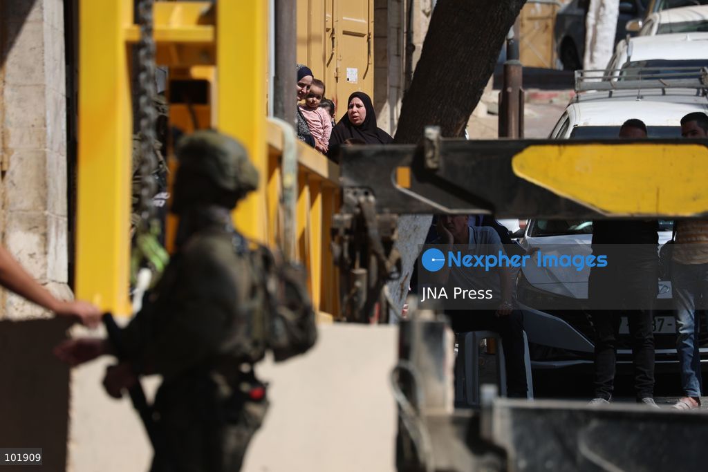 HEBRON, OCCUPIED WEST BANK, OCTOBER 4, 2026: Newly installed Israeli military gates are seen near entrances to Hebron's Old City as Israeli forces impose additional movement restrictions in the area. One of the new iron gates was installed in the Al-Zahid area, a key route connecting neighborhoods of the Old City and providing access toward the Ibrahimi Mosque. Local shop owner Badr al-Tamimi said the restrictions were affecting access to more than 1,000 commercial shops and over 500 homes in the area. Photo by Mosab Shawer / JNA Press. (Photo by Mosab shawer/JNA Press via Nexpher Images)