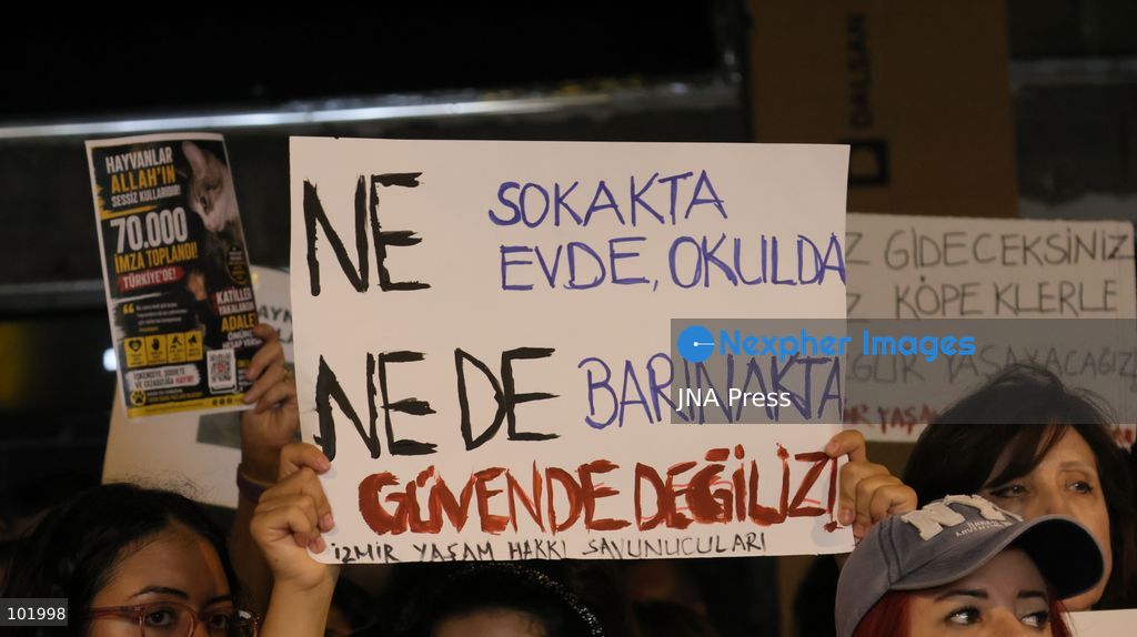 IZMIR, TURKEY – OCTOBER 4, 2026: Animal rights activists staged a protest in Izmir on World Animal Protection Day, opposing the decision to round up and euthanize stray animals. Members of the Izmir Right to Life Advocates gathered in front of Alsancak Train Station in the Konak district and protested against the Law Amending the Animal Protection Act, which was passed by the Grand National Assembly of Turkey on July 30, 2024, published in the Official Gazette on August 2, 2024, and entered into force. Activists marched from Alsancak Station along Cyprus Martyrs Street before gathering in front of the Türkan Saylan Cultural Center. Chanting slogans including “No to your laws, let the animals live” and “Government, resign,” the protesters formed a human chain to draw attention to animal rights. Photo by Turgay Kilic / JNA Press. (Photo by Turgay Kilic/JNA Press via Nexpher Images)