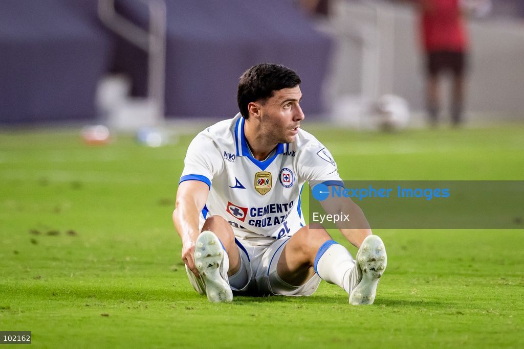 Jose Paradela #2 of Cruz Azul reacts after a play during the friendly football match between Los Angeles Galaxy and Cruz Azul at Dignity Health Sport Park. on October 4, 2026 in Carson, California. (Photo by Arturo Cordero/ Eyepix Group) (Photo by Arturo Cordero/ Eyepix Group/Eyepix via Nexpher Images)