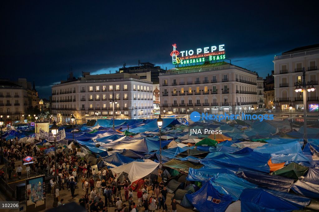 MADRID, SPAIN, OCTOBER 5, 2026: Hundreds of tents remain at Puerta del Sol as housing rights activists continue their protest encampment for a tenth day. The occupation of the central Madrid square began following demonstrations over Spain's housing crisis and the eviction of Maricarmen Abascal, a woman in her eighties whose case became a focal point for protests demanding stronger protections against evictions and greater access to affordable housing. Photo by C. Carvajal / JNA Press. (Photo by C. Carvajal/JNA Press via Nexpher Images)