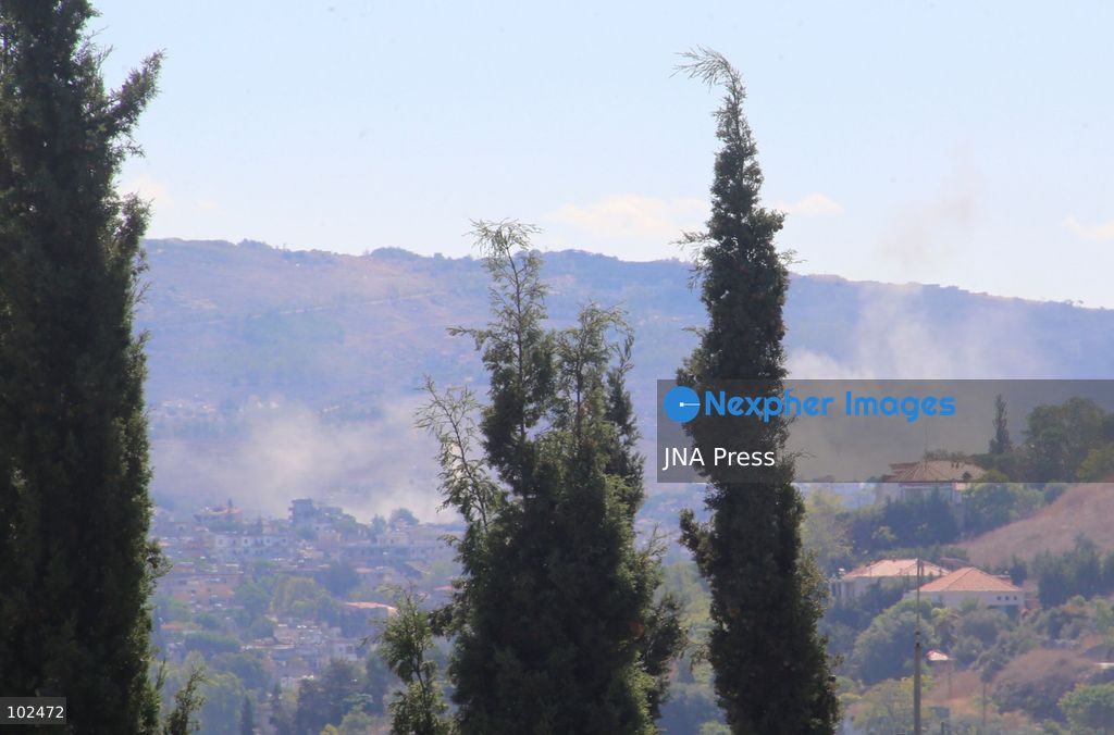 KFAR TIBNIT, SOUTHERN LEBANON, OCTOBER 7, 2026: Smoke rises after several artillery shells strike the town of Kfar Tibnit in southern Lebanon amid continuing military activity in the area. Photo by Razan Kdouh / JNA Press. (Photo by razan kdouh/JNA Press via Nexpher Images)