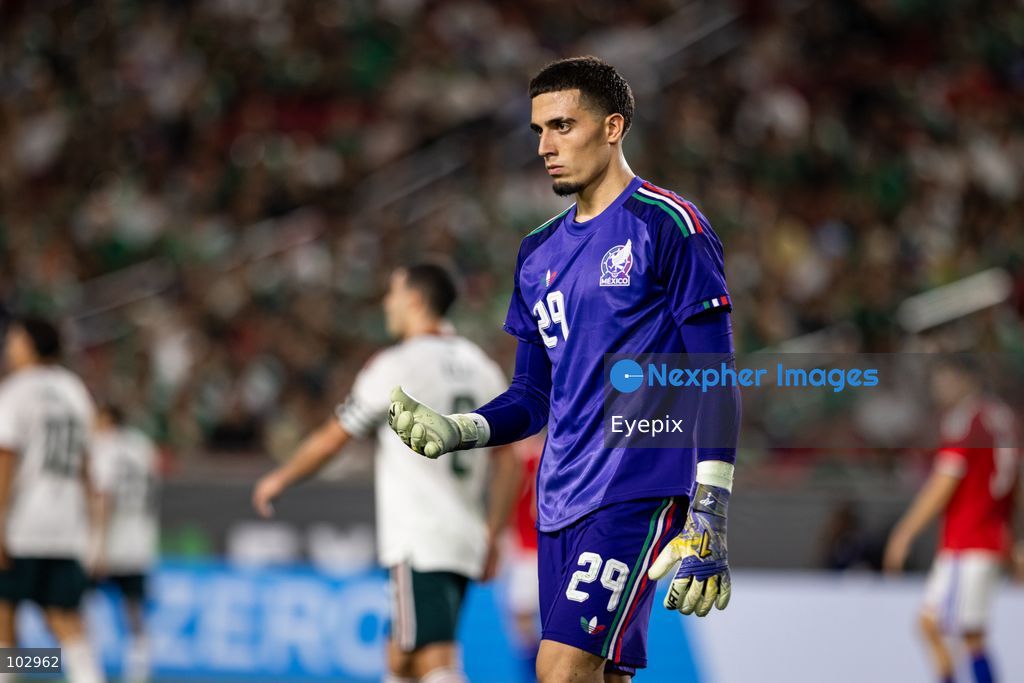 Goalkeeper Álex Padilla #29 of Mexico national team reacts during the International Friendly football match between Mexico and Chile at Los Angeles Memorial Coliseum on October 6, 2026 in Pasadena, California. (Photo by Arturo Cordero / Eyepix Group) (Photo by Arturo Cordero / Eyepix Group/Eyepix via Nexpher Images)