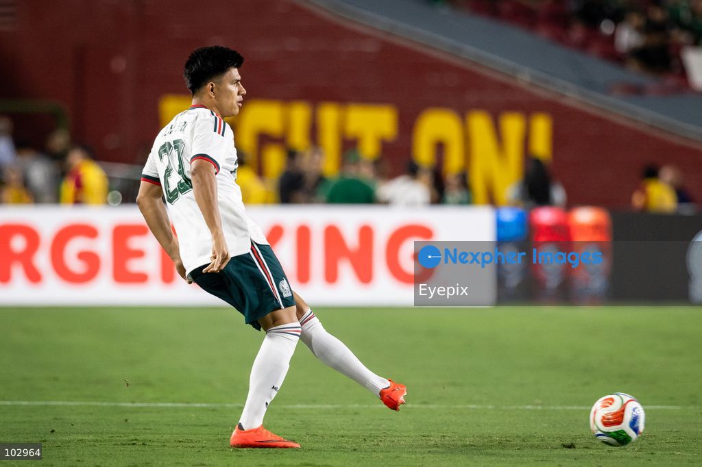 Jesus Gallardo #23 of Mexico national team passes the ball during the International Friendly football match between Mexico and Chile at Los Angeles Memorial Coliseum on October 6, 2026 in Pasadena, California. (Photo by Arturo Cordero / Eyepix Group) (Photo by Arturo Cordero / Eyepix Group/Eyepix via Nexpher Images)