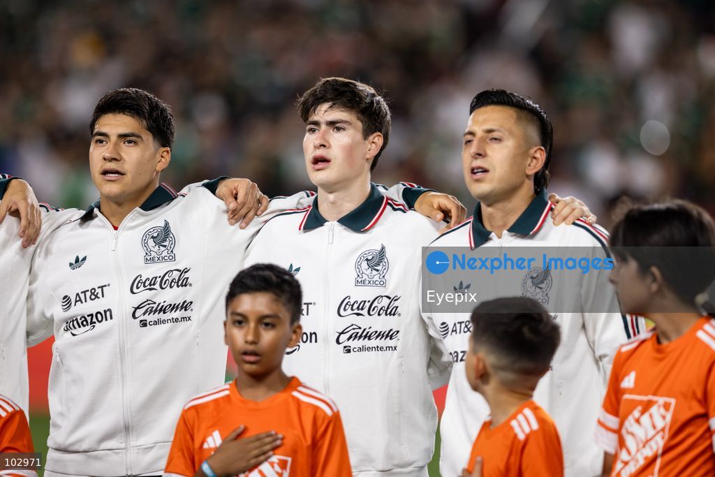 Armando González #14, Obed Vargas #18 and Roberto Alvarado #25 of Mexico pose before the International Friendly football match between Mexico and Chile at Los Angeles Memorial Coliseum on October 6, 2026 in Pasadena, California. (Photo by Arturo Cordero / Eyepix Group) (Photo by Arturo Cordero / Eyepix Group/Eyepix via Nexpher Images)