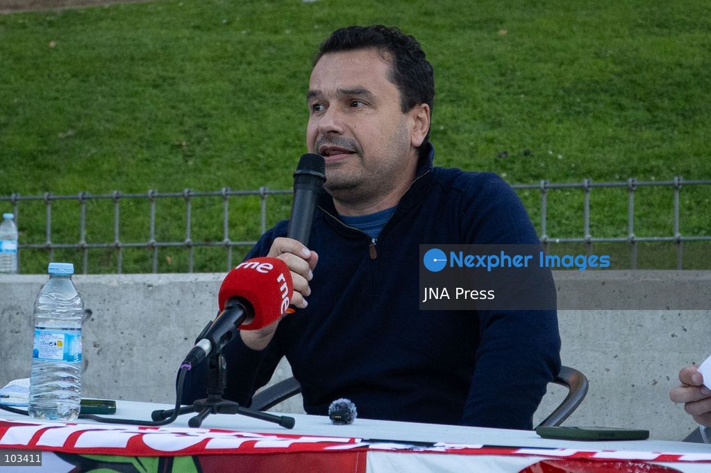 MADRID, SPAIN, OCTOBER 9, 2026: Representatives of Rayo Vallecano supporters’ groups hold a press conference at Parque Juan Jose Garcia Espartero in Madrid under the slogan “SOS Rayo – Salvemos al Rayo” (Save Rayo), raising concerns about the football club’s current situation and calling for measures to protect its future. Jota Vaquerizo and representatives of the Federacion de Penas and Plataforma ADRV participated in the event, highlighting supporters’ demands and their campaign for the club. Photo by Adrian Duran / JNA Press. (Photo by Adrián Durán Mediano/JNA Press via Nexpher Images)
