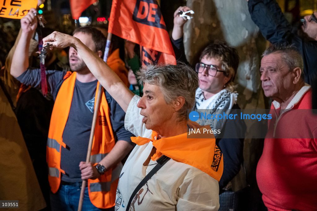 BARCELONA, SPAIN, OCTOBER 9, 2026: Thousands of housing rights protesters march through central Barcelona demanding stronger protections against evictions and calling for a general strike on November 11. The demonstration, organized by housing unions and activist groups, drew approximately 3,000 participants according to local police, while organizers estimated 15,000. Demonstrators observed a minute of silence in memory of Maricarmen Abascal, an 87-year-old woman who died following her eviction in Madrid, and Olga Matute and Javier, who died by suicide after being evicted in L'Hospitalet de Llobregat. The march began at Placa Universitat and continued through the city center. Photo by Miguel Galmés / JNA Press. (Photo by Miguel GalmÃ©s/JNA Press via Nexpher Images)