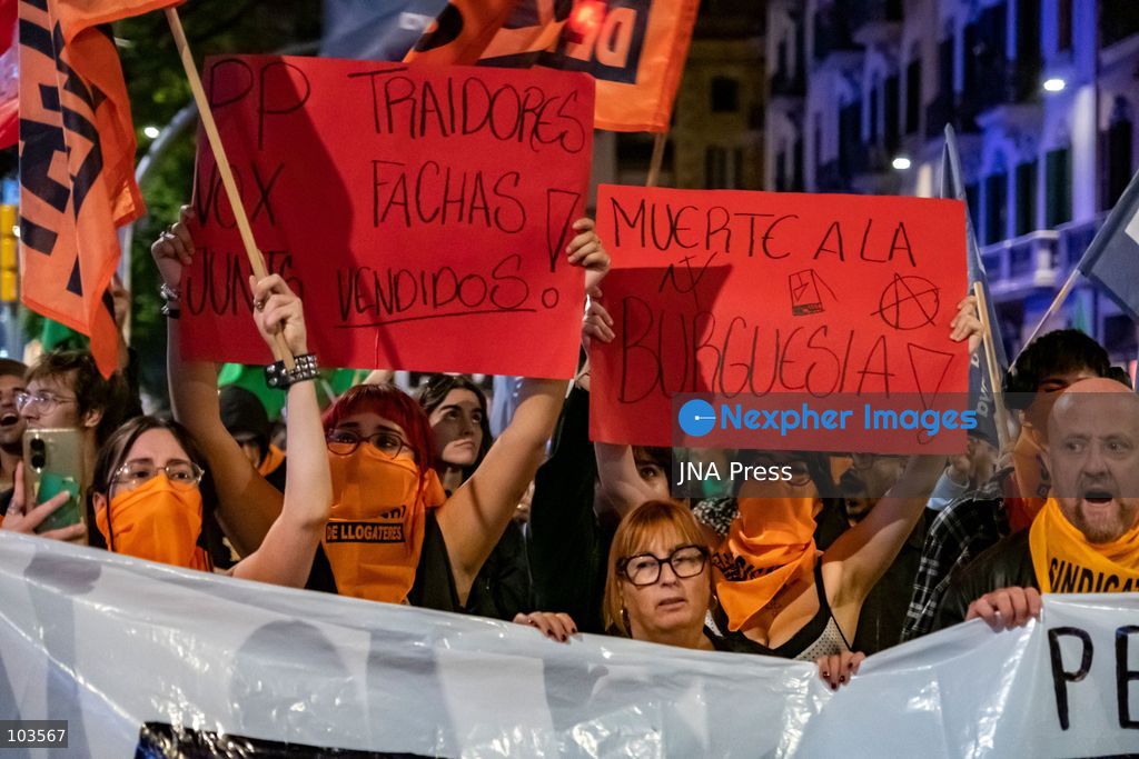 BARCELONA, SPAIN, OCTOBER 9, 2026: Thousands of housing rights protesters march through central Barcelona demanding stronger protections against evictions and calling for a general strike on November 11. The demonstration, organized by housing unions and activist groups, drew approximately 3,000 participants according to local police, while organizers estimated 15,000. Demonstrators observed a minute of silence in memory of Maricarmen Abascal, an 87-year-old woman who died following her eviction in Madrid, and Olga Matute and Javier, who died by suicide after being evicted in L'Hospitalet de Llobregat. The march began at Placa Universitat and continued through the city center. Photo by Miguel Galmés / JNA Press. (Photo by Miguel GalmÃ©s/JNA Press via Nexpher Images)