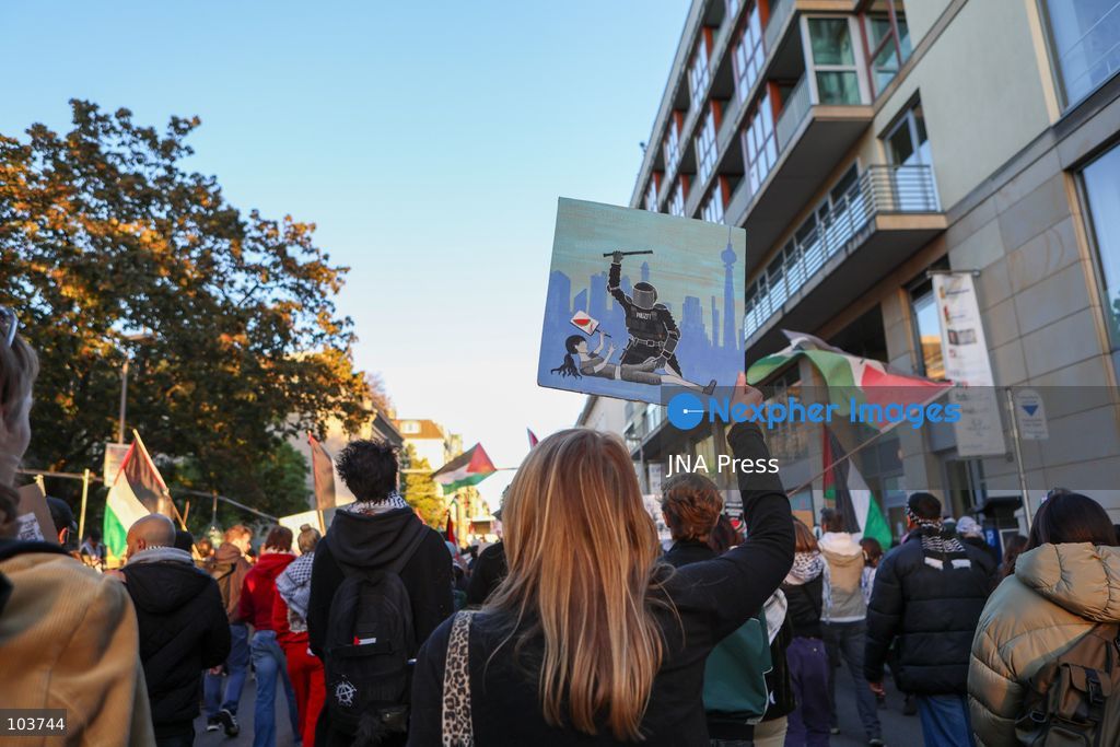 BERLIN, GERMANY, OCTOBER 10, 2026: Thousands of demonstrators take part in the United4Palestine rally under the slogan “No Peace on Stolen Land” in Berlin. Police estimated that around 3,500 people participated in the demonstration, which took place amid extensive security measures and a large police presence. Pro-Israeli counter-protests were also held nearby, with participants expressing opposing views on the Israeli-Palestinian conflict. Photo by Maria Castro / JNA Press. (Photo by Maria Castro/JNA Press via Nexpher Images)
