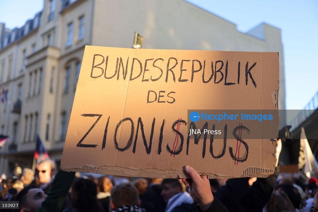 BERLIN, GERMANY, OCTOBER 10, 2026: Thousands of demonstrators take part in the "United4Palestine - No Peace on Stolen Land" march in Berlin, calling for an end to Israel's occupation of Palestinian territories. Protesters demanded that the German government halt arms exports to Israel and end its military and economic support for the country. The demonstration also highlighted opposition to Germany's policies toward Israel and concerns over the humanitarian situation in the Gaza Strip. Photo by Zaira Biagini / JNA Press. (Photo by Zaira Biagini/JNA Press via Nexpher Images)