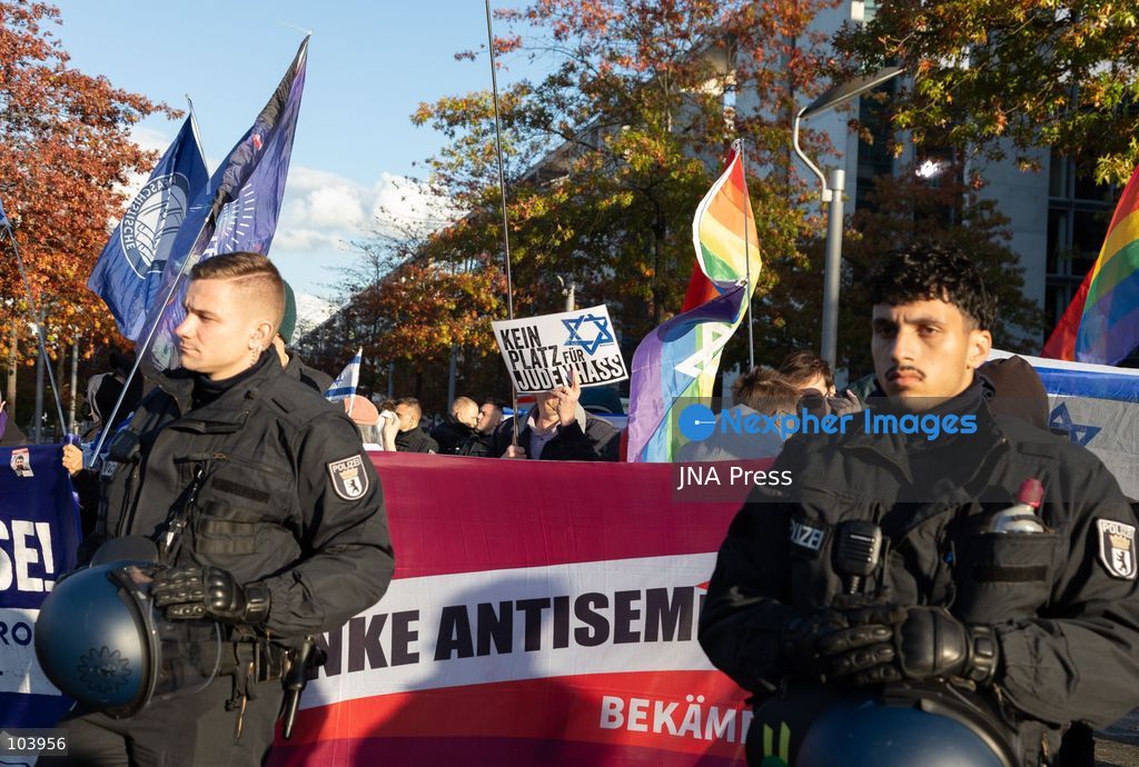 BERLIN, GERMANY, OCTOBER 10, 2026: Pro-Palestinian demonstrators march through Berlin calling for Palestinian rights and an end to the Israeli occupation. Supporters of Israel were also present as the demonstration moved through the German capital. Photo by Somaya Abdelrahman / JNA Press. (Photo by Somaya Abdelrahman/JNA Press via Nexpher Images)