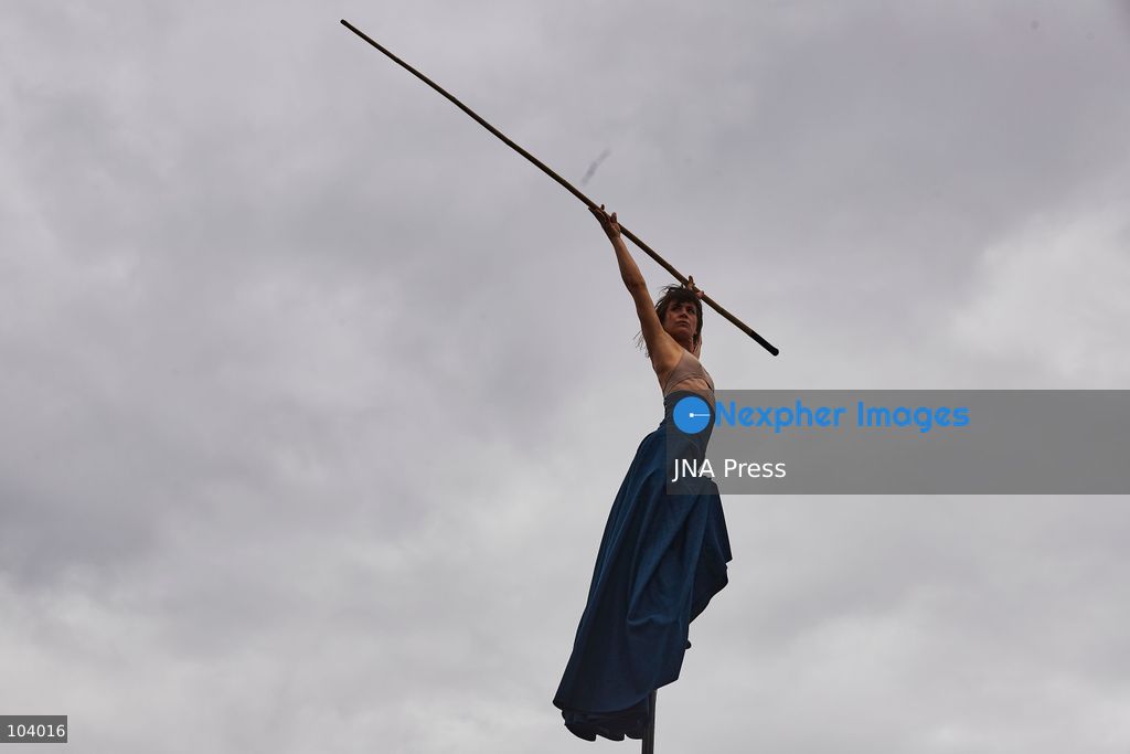 MEXICO CITY, MEXICO, OCTOBER 10, 2026: Performers from French company Gratte Ciel present "RoZeo," an acrobatic and musical performance, during the National Autonomous University of Mexico (UNAM) Cultural Festival in Mexico City. The outdoor production features performers suspended on tall flexible poles, combining movement, acrobatics and music as part of the university's cultural program. Photo by Juan Perez / JNA Press. (Photo by Juan Perez Puente/JNA Press via Nexpher Images)