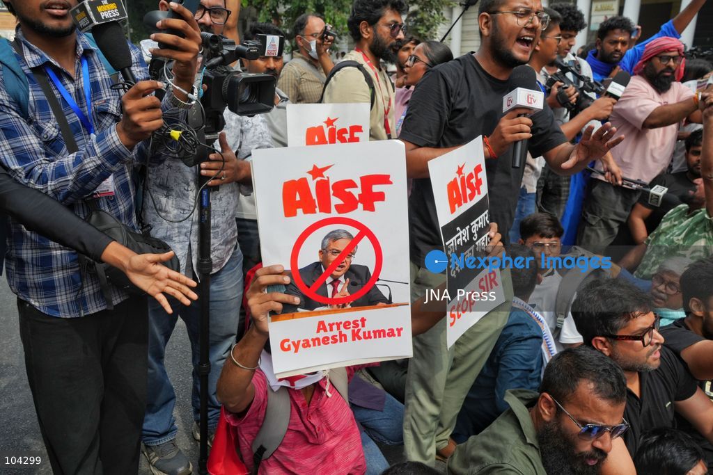 NEW DELHI, INDIA, OCTOBER 11, 2026: Members of the Cockroach Janta Party (CJP) and activists from the All India Students' Federation (AISF) gather at Jantar Mantar in New Delhi, demanding the resignation of Chief Election Commissioner Gyanesh Kumar over alleged irregularities in electoral rolls. The demonstration took place amid restrictions on movement in the area. On October 11, the Supreme Court directed authorities to ensure the normal functioning of metro and railway services, facilitate public movement in accordance with traffic regulations, and review barricades, removing those deemed unnecessary for maintaining public order. Photo by Sameer Hussain / JNA Press (Photo by Sameer Hussain/JNA Press via Nexpher Images)