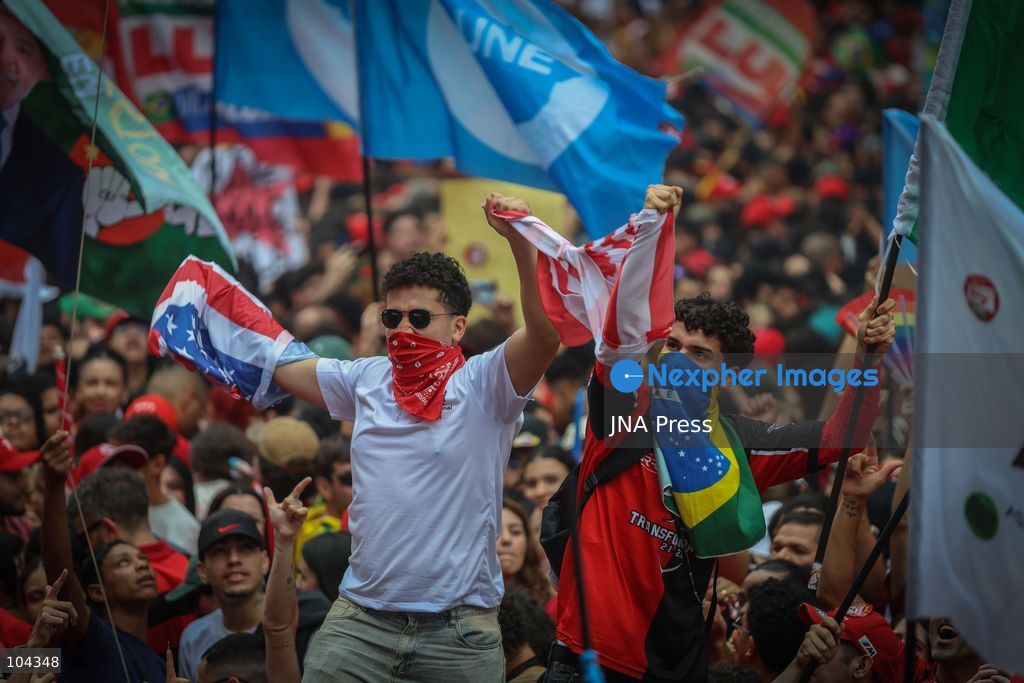 SAO PAULO, BRAZIL, OCTOBER 11, 2026: Students and supporters of Brazilian President Luiz Inacio Lula da Silva demonstrate on Avenida Paulista in Sao Paulo against presidential candidate Flavio Bolsonaro and in support of Lula's re-election. The rally comes ahead of the presidential runoff between Lula and Bolsonaro scheduled for October 25. Photo by Felioe Iruata / JNA Press. (Photo by Felipe iruatã/JNA Press via Nexpher Images)