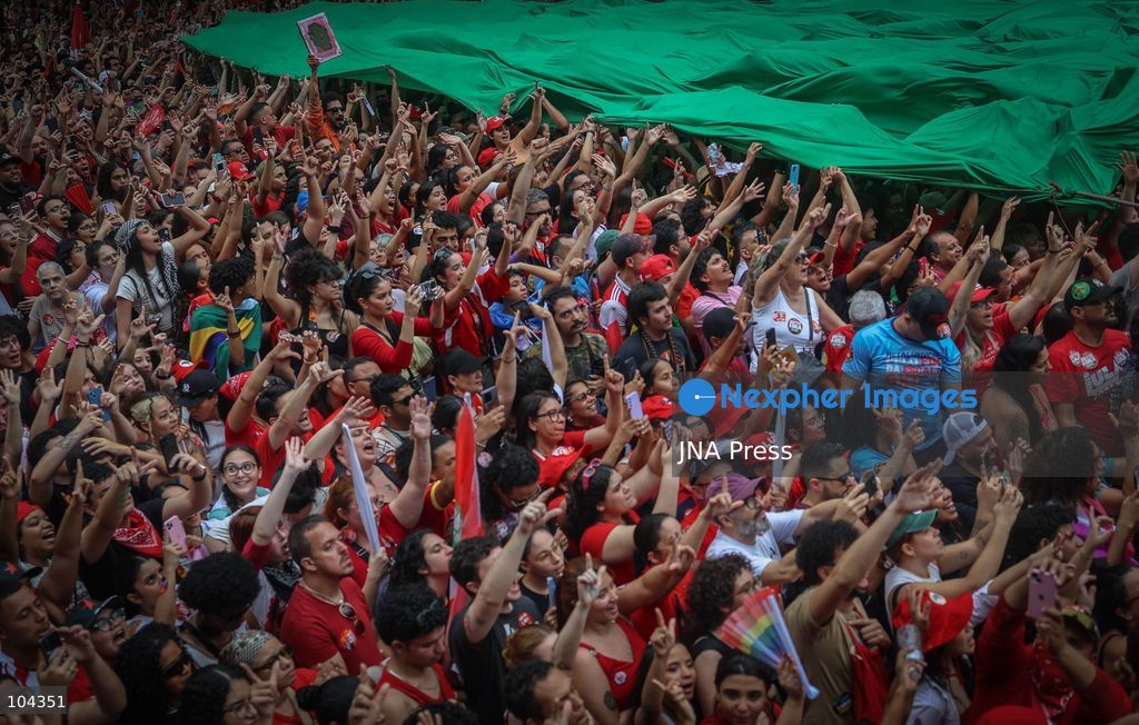 SAO PAULO, BRAZIL, OCTOBER 11, 2026: Students and supporters of Brazilian President Luiz Inacio Lula da Silva demonstrate on Avenida Paulista in Sao Paulo against presidential candidate Flavio Bolsonaro and in support of Lula's re-election. The rally comes ahead of the presidential runoff between Lula and Bolsonaro scheduled for October 25. Photo by Felioe Iruata / JNA Press. (Photo by Felipe iruatã/JNA Press via Nexpher Images)