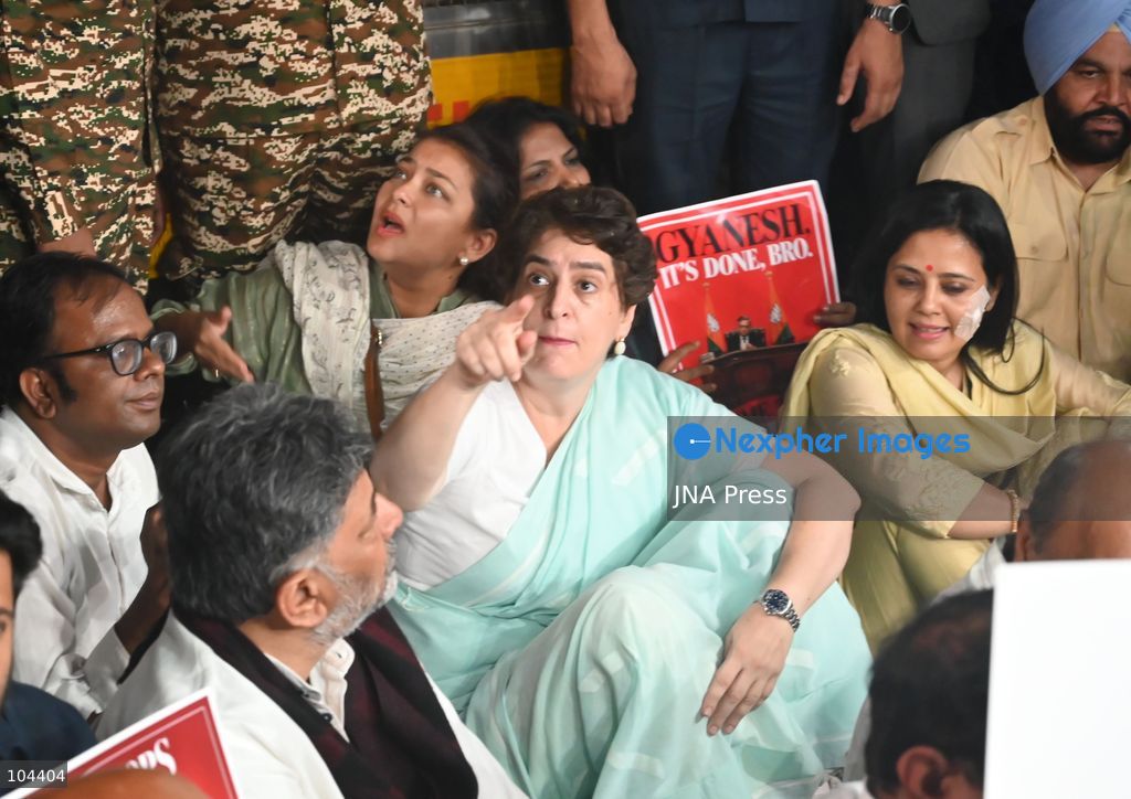 NEW DELHI, INDIA, OCTOBER 9, 2026: Indian opposition leader Rahul Gandhi leads lawmakers from the INDIA bloc in a march from Parliament towards Rashtrapati Bhavan in New Delhi. The opposition delegation sought to meet President Droupadi Murmu to raise concerns over the functioning of the Election Commission of India. Photo by Vishal Kapoor / JNA Press. (Photo by Vishal Kapoor/JNA Press via Nexpher Images)