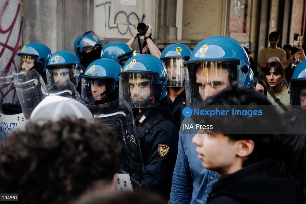 TURIN, ITALY, OCTOBER 10, 2026: Protesters push against a police line blocking them from gathering in Piazza Castello, Turin, to kick off the regional demonstration in support of Palestine. Photo by Luca Prestia / JNA Press (Photo by Luca Prestia/JNA Press via Nexpher Images)
