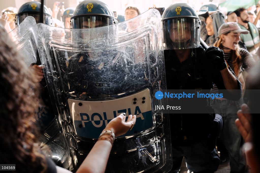 TURIN, ITALY, OCTOBER 10, 2026: Protesters push against a police line blocking them from gathering in Piazza Castello, Turin, to kick off the regional demonstration in support of Palestine. Photo by Luca Prestia / JNA Press (Photo by Luca Prestia/JNA Press via Nexpher Images)