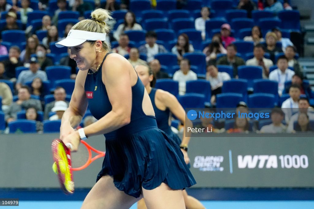 Gabriela Dabrowski of Canada and Luisa Stefani of Brazil defeated Zhang Shuai of China and Katerina Siniakova of the Czech Republic 2-0 in the women's doubles final at the Diamond Court of the National Tennis Center in Beijing, China, on October 11, 2026. Stefani (R) and Dabrowski are seen discussing their serving tactics. (Photo by Peter Li/Nexpher Images)
