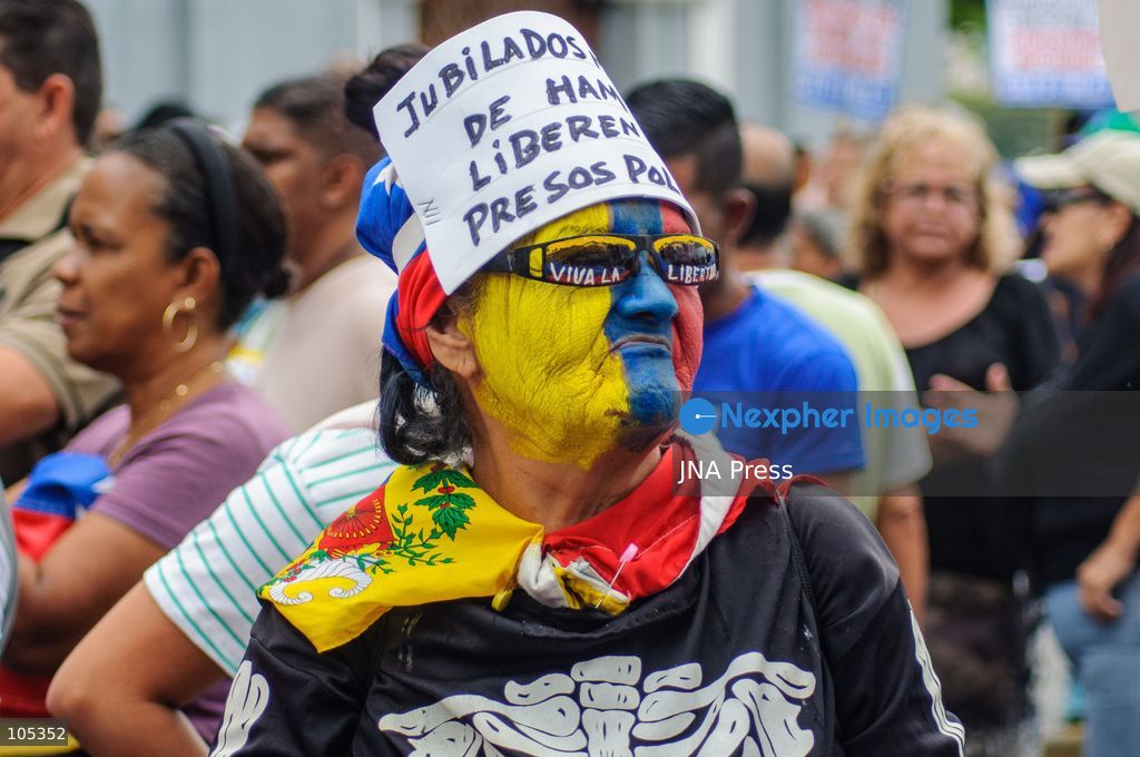CARACAS, VENEZUELA, OCTOBER 13, 2026: Healthcare workers, teachers and university staff demonstrate in central Caracas to demand higher wages and improved labour benefits. Police block the march towards Miraflores Palace, while a union delegation proceeds to deliver signatures supporting the workers' demands. Photo by Mario Flores / JNA Press. (Photo by Mario Flores/JNA Press via Nexpher Images)