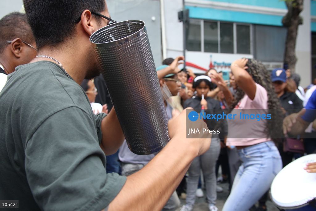 CARACAS, VENEZUELA, OCTOBER 13, 2026: Venezuelan government supporters take part in a march in central Caracas to demand the lifting of economic sanctions. The mobilisation was organised by the ruling United Socialist Party of Venezuela (PSUV). Photo by Moises Quintero / JNA Press. (Photo by Moisés Quintero/JNA Press via Nexpher Images)