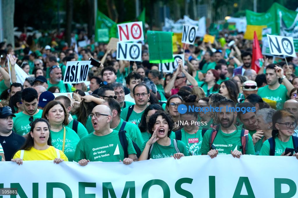 MADRID, SPAIN, OCTOBER 14, 2026: Teachers and students march through Madrid demanding better funding and improved conditions in public education. The demonstration takes place on the first day of an indefinite strike by non-university teachers across the Madrid region, with university staff and students joining a one-day solidarity stoppage. Photo by Mario Moron / JNA Press. (Photo by Mario Morón/JNA Press via Nexpher Images)