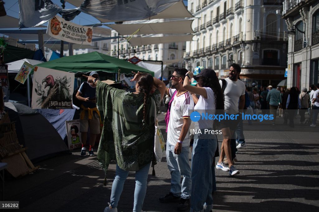 MADRID, SPAIN, OCTOBER 15, 2026: A view of the housing rights protest encampment at Puerta del Sol in central Madrid. Demonstrators maintain the camp to demand affordable housing and measures to address the housing crisis. Photo by C. Carvajal / JNA Press. (Photo by C. Carvajal/JNA Press via Nexpher Images)