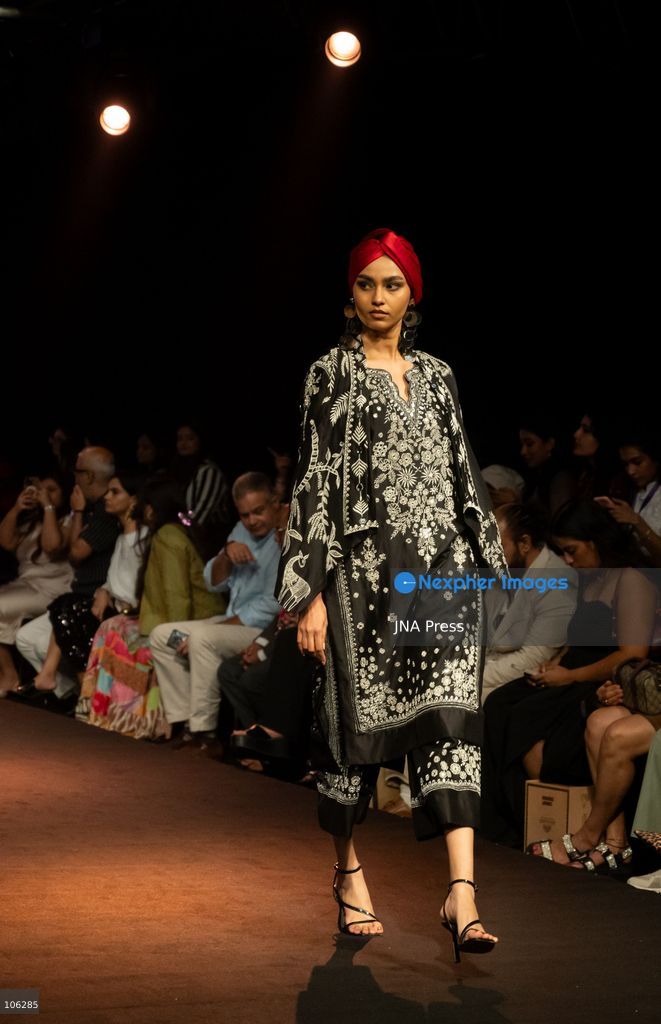 NEW DELHI, INDIA, OCTOBER 15, 2026: Models showcase creations from SV by designer Suneet Varma during Lakme Fashion Week in partnership with the Fashion Design Council of India (FDCI) at the Taj Palace in New Delhi. Photo by Vishal Kapoor / JNA Press. (Photo by Vishal Kapoor/JNA Press via Nexpher Images)