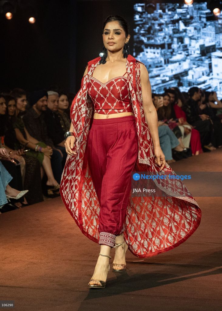 NEW DELHI, INDIA, OCTOBER 15, 2026: Models showcase creations from SV by designer Suneet Varma during Lakme Fashion Week in partnership with the Fashion Design Council of India (FDCI) at the Taj Palace in New Delhi. Photo by Vishal Kapoor / JNA Press. (Photo by Vishal Kapoor/JNA Press via Nexpher Images)