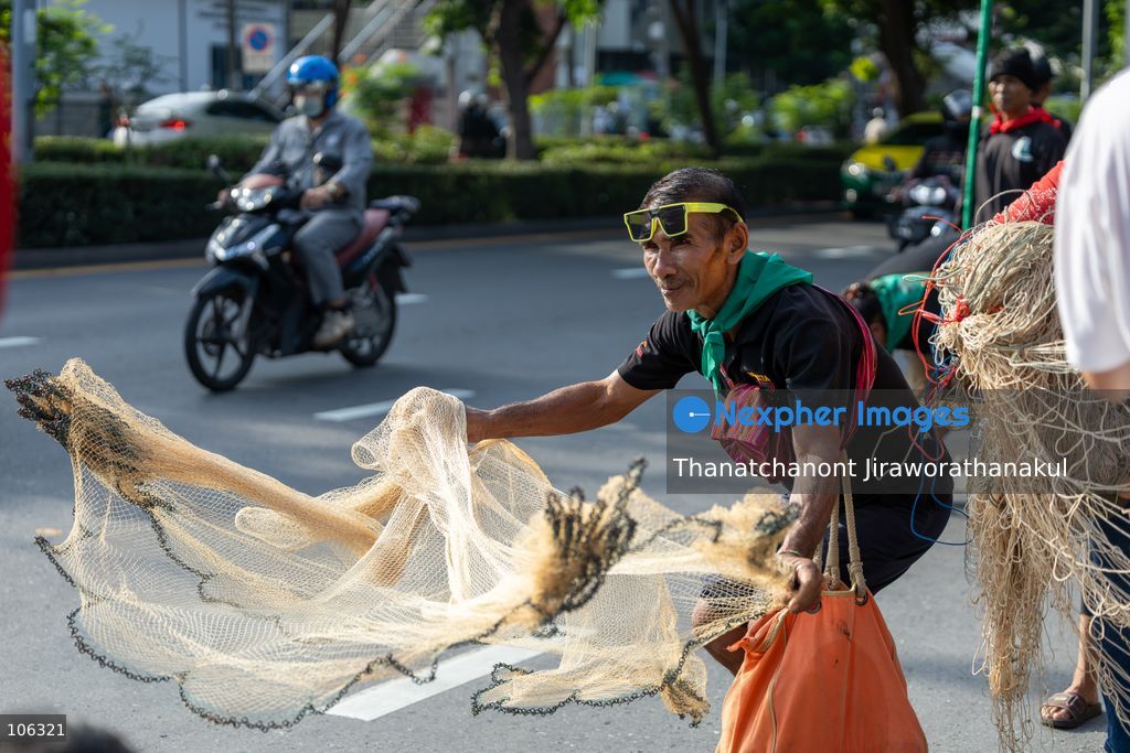 Bangkok, Thailand, October 16, 2026 — Members of the Assembly of the Poor staged a demonstration in Bangkok opposing the World Bank and the International Monetary Fund (IMF), calling for economic justice and food sovereignty. The protest took place during the World Bank–IMF meetings hosted by Thailand at the Queen Sirikit National Convention Center. The demonstration was held under the campaign “International Action for Food Sovereignty,” highlighting concerns over economic policies and the rights of local communities to determine their own food systems. (Photo by Thanatchanont Jiraworathanakul/Nexpher Images)