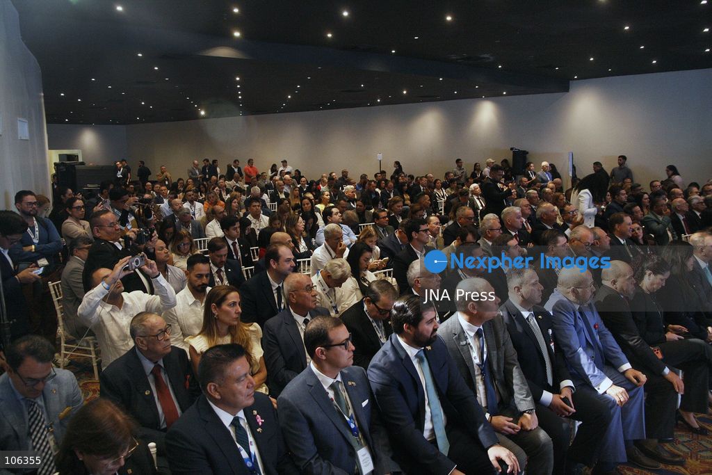 MARACAIBO, VENEZUELA, OCTOBER 15, 2026: The opening of the CEPEG 2026 Energy, Oil and Gas Conference is held at the Tibisay Hotel in Maracaibo, Venezuela. The event, organized by the Zulia Chamber of Petroleum, brings together executives, experts and representatives of companies from the oil and gas sector, including Chevron, Repsol and Shell. Photo by Humberto Matheus / JNA Press (Photo by Humberto Matheus/JNA Press via Nexpher Images)