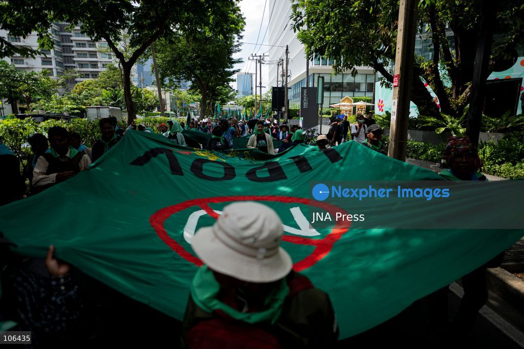 BANGKOK, THAILAND, OCTOBER 16, 2026: Members of Thailand’s Assembly of the Poor and allied community networks demonstrate during the annual meetings of the International Monetary Fund (IMF) and the World Bank Group. Protesters march towards the Queen Sirikit National Convention Center, calling for debt relief, greater public oversight of government borrowing and more public participation in economic policymaking. Photo by Captain Jirathummanuwat / JNA Press. (Photo by Captain Jirathummanuwat/JNA Press via Nexpher Images)