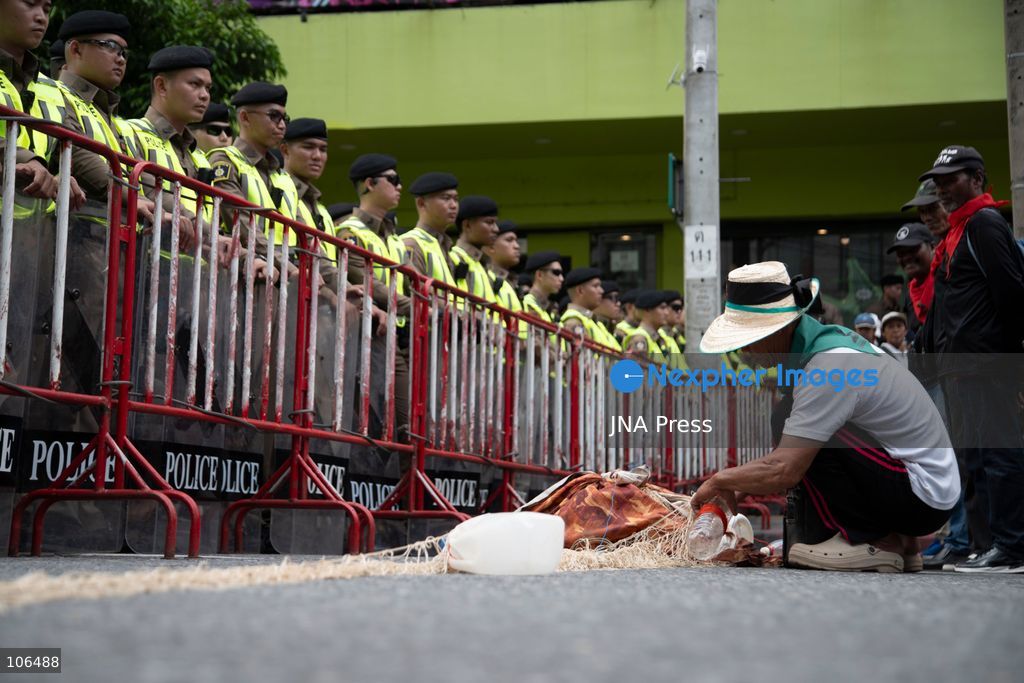BANGKOK, THAILAND, OCTOBER 16, 2026: Members of the Assembly of the Poor and allied networks march towards the Queen Sirikit National Convention Center during the annual meetings of the International Monetary Fund (IMF) and the World Bank Group. Demonstrators call for debt relief, food sovereignty and greater public participation in economic policymaking. Photo by Panawat Seangsotg / JNA Press. (Photo by Panawat Seangsotg/JNA Press via Nexpher Images)