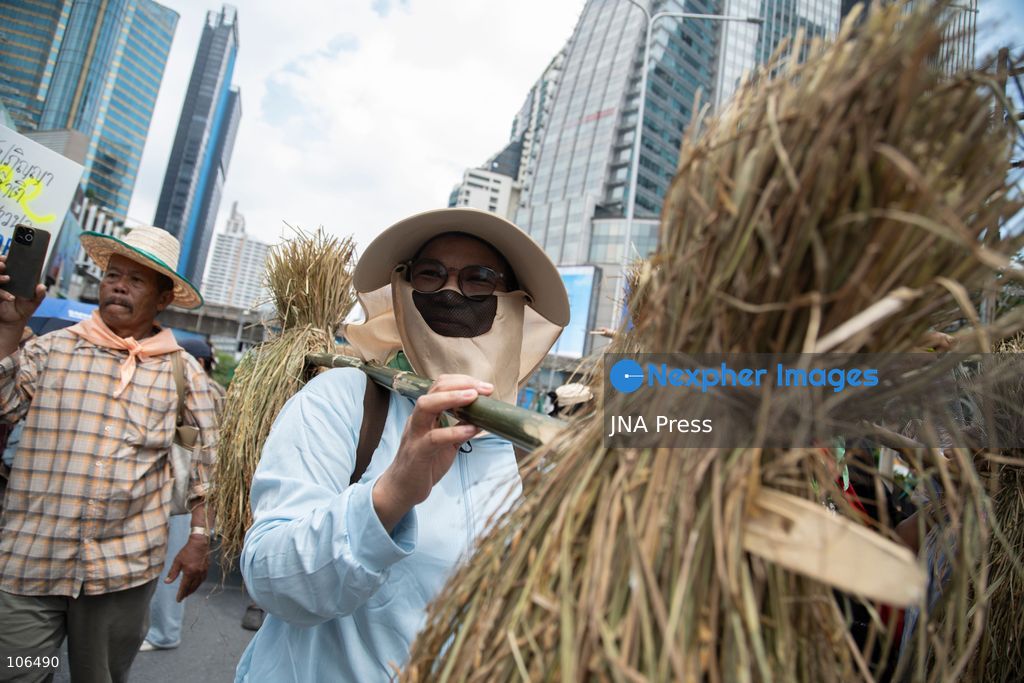 BANGKOK, THAILAND, OCTOBER 16, 2026: Members of the Assembly of the Poor and allied networks march towards the Queen Sirikit National Convention Center during the annual meetings of the International Monetary Fund (IMF) and the World Bank Group. Demonstrators call for debt relief, food sovereignty and greater public participation in economic policymaking. Photo by Panawat Seangsotg / JNA Press. (Photo by Panawat Seangsotg/JNA Press via Nexpher Images)