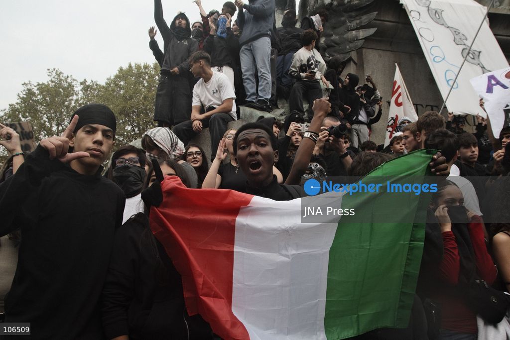 TURIN, ITALY, OCTOBER 16, 2026: Students demonstrate against deteriorating school buildings, insufficient education funding and job insecurity, calling for greater investment in education rather than military spending. Clashes break out in Piazza Castello, where police use water cannons and charge demonstrators. Earlier along the route, teachers link arms between students and police to prevent confrontation. Photo by Julian Nelaj / JNA Press. (Photo by Julian Nelaj/JNA Press via Nexpher Images)
